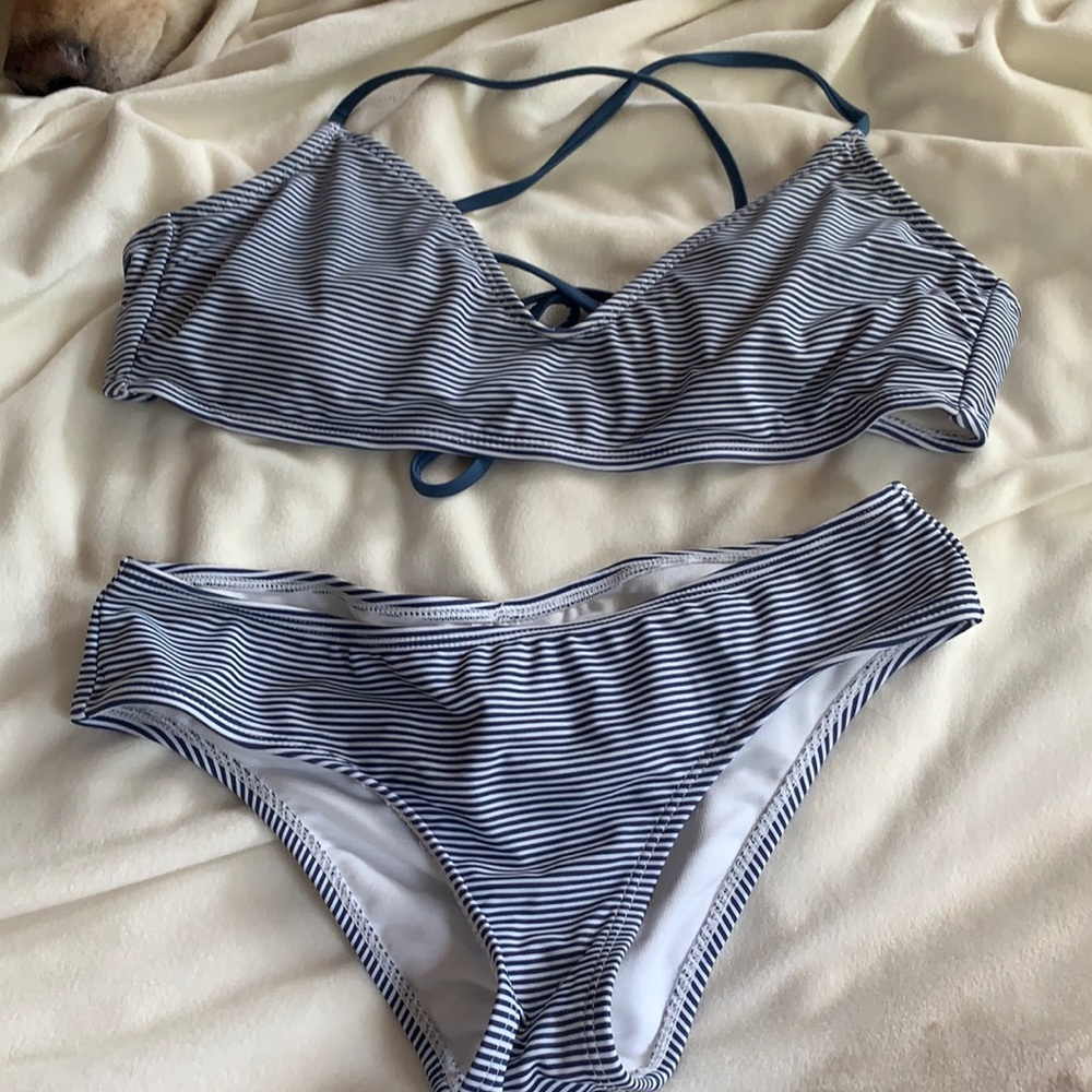 Rouched bottom swimsuit.